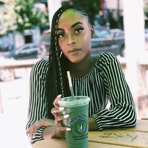 Meet your Posher, Krystal